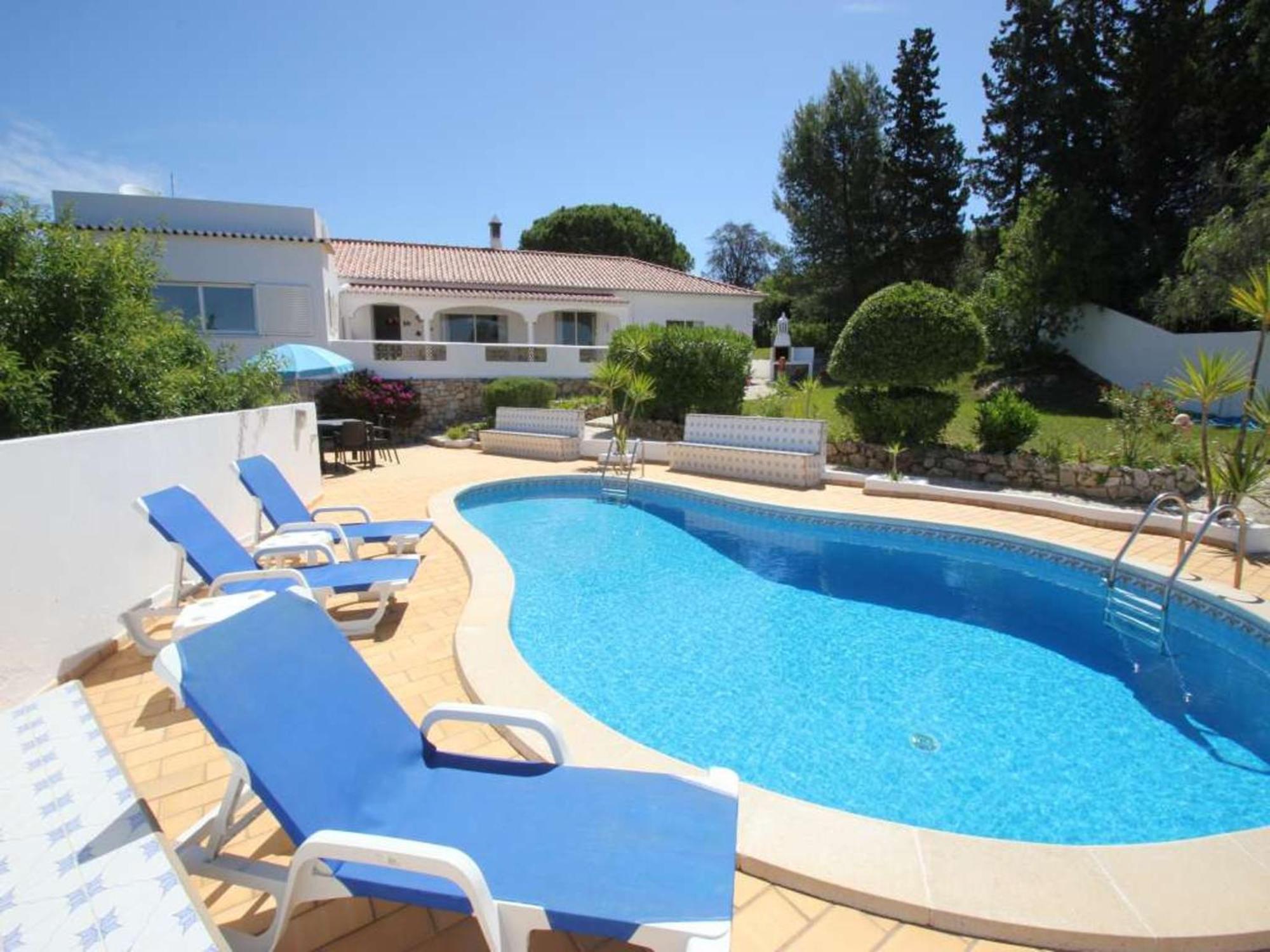 Classic Casa Bella Private Pool 4 Bedrooms Short Walk To Restaurant Albufeira